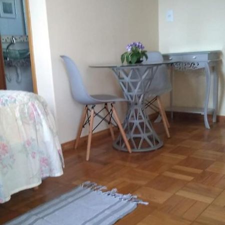 Ferienwohnung Flat Em Local Tranquilo, Com Garagem Dois Quarteiroes Do Centro Historico, 15 Min De Tiradentes São João del Rei Exterior foto